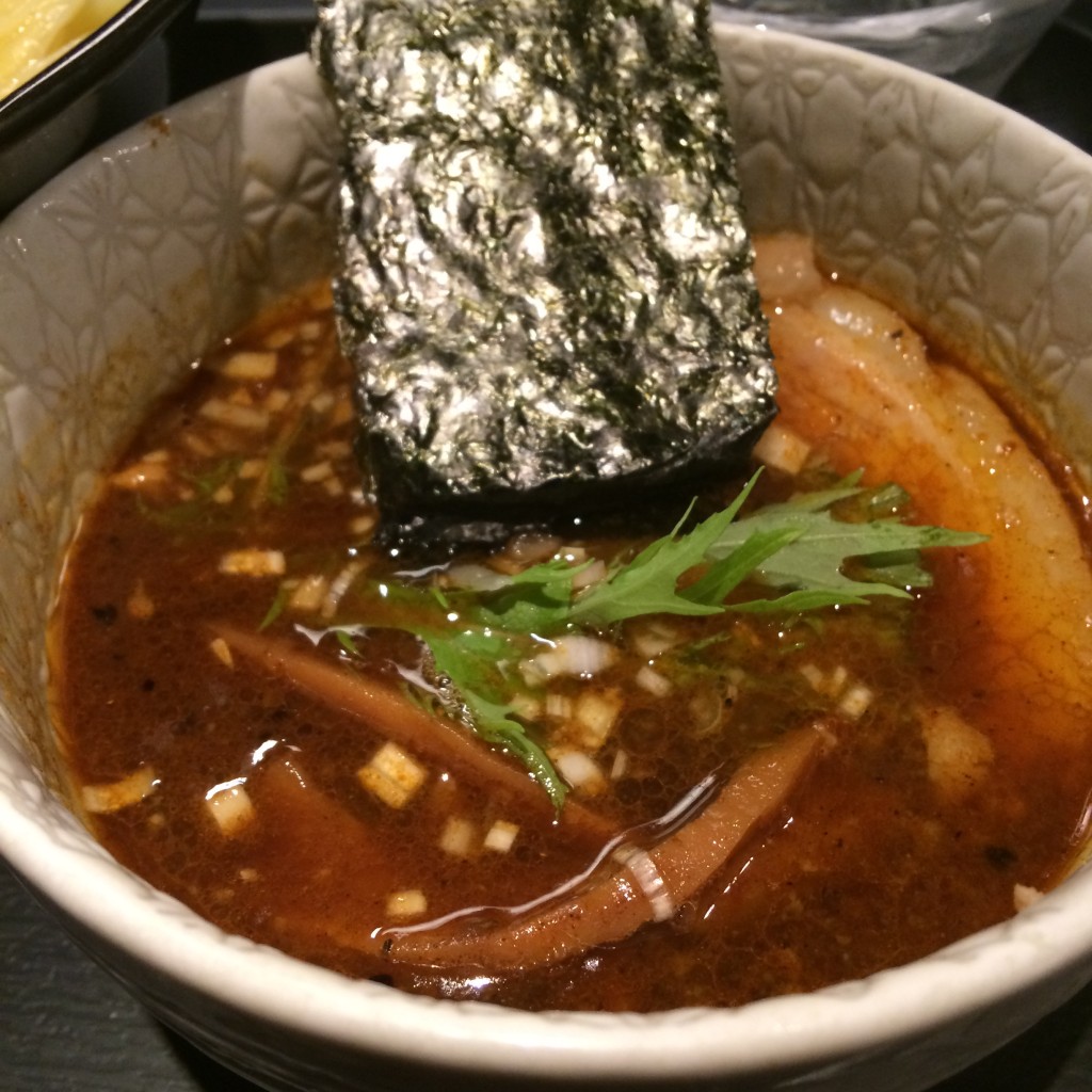 葛西駅 ランチ ラーメンのおすすめ １ 麺屋永吉 花鳥風月 は超個性派マダムがお出迎え トラベルジャーナ