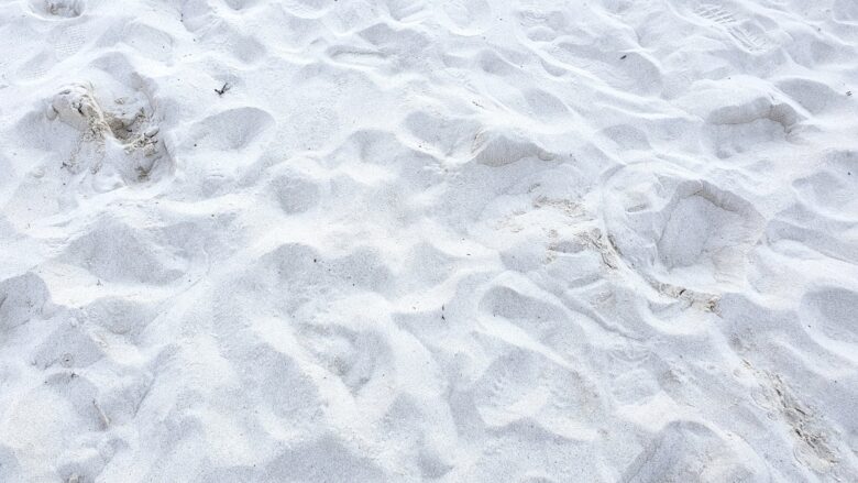 南紀白浜の白い砂